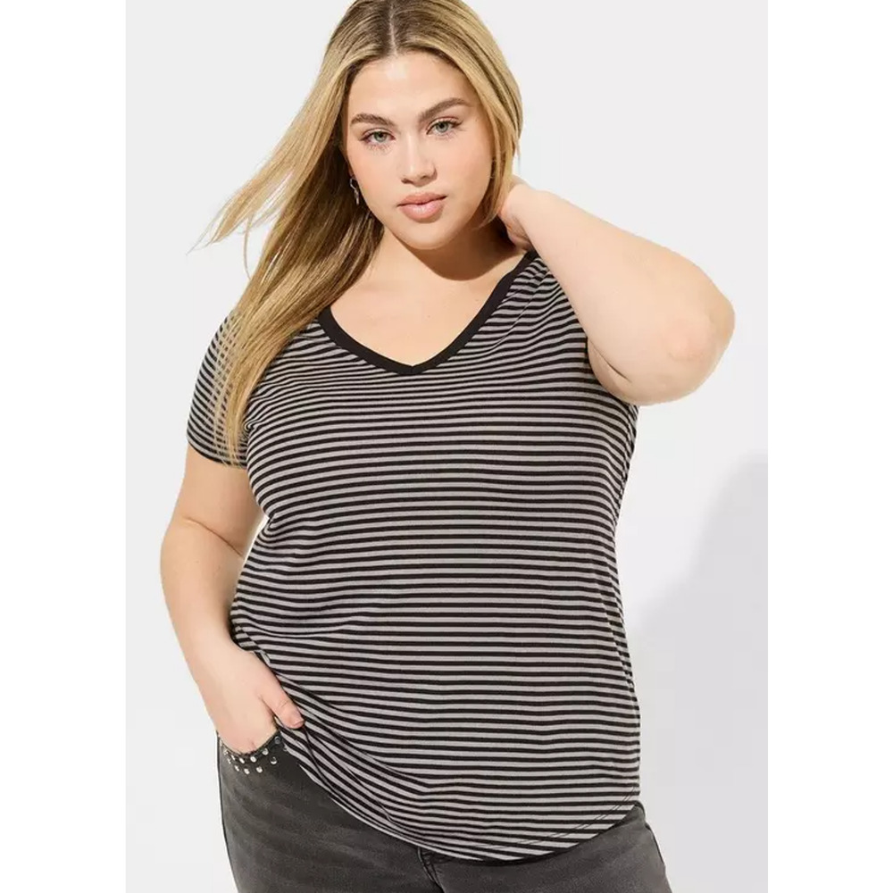 Torrid Black Striped Girlfriend V-Neck Classic Fit Short Sleeve Top Womans Sz 2x